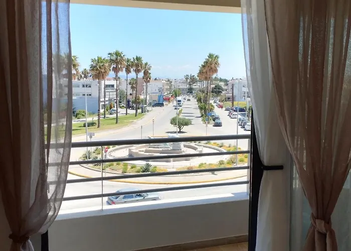 Thea Boutique Residence, Luxury Living コス・タウン