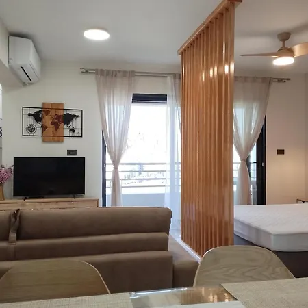 Apartment Thea Boutique Residence, Luxury Living *